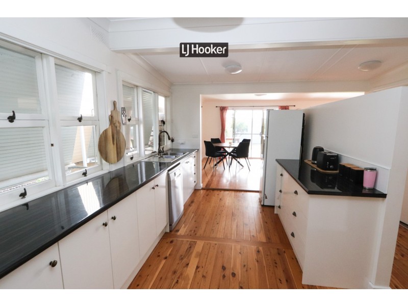 5 Chisholm Street, Inverell NSW 2360