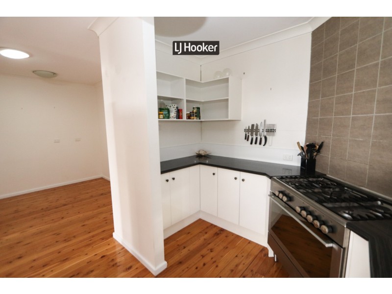 5 Chisholm Street, Inverell NSW 2360