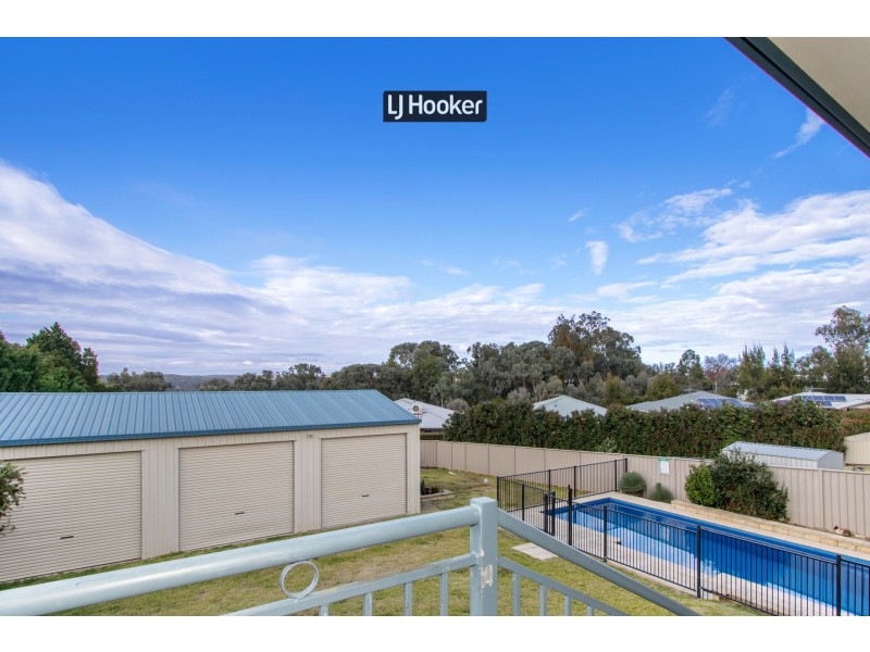 68 Froude Street, Inverell NSW 2360