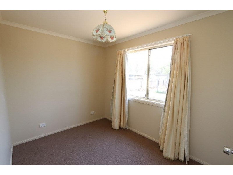 15 Albury Street, Ashford NSW 2361