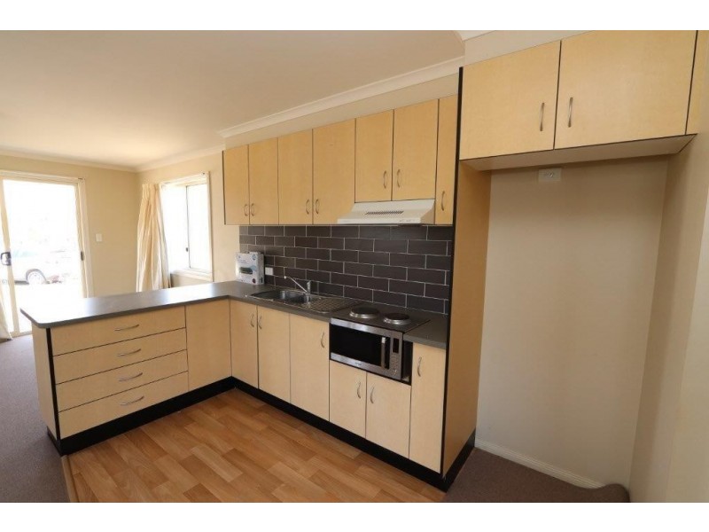 15 Albury Street, Ashford NSW 2361
