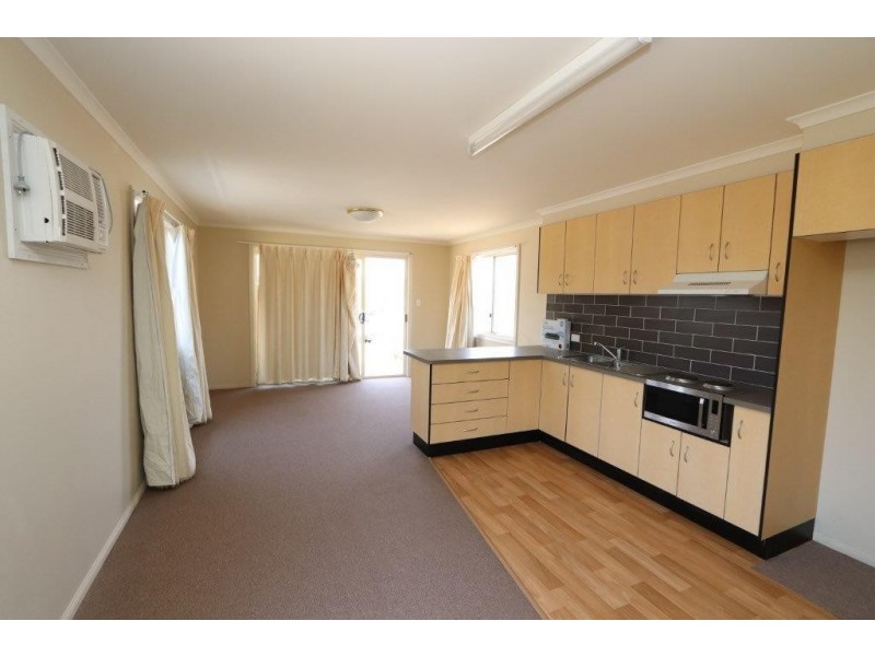 15 Albury Street, Ashford NSW 2361