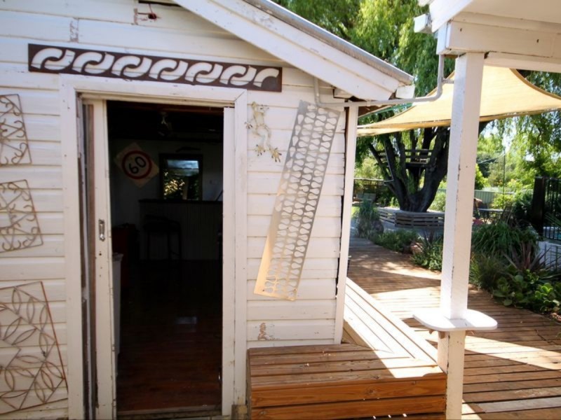 8 Hindmarsh Street, Inverell NSW 2360