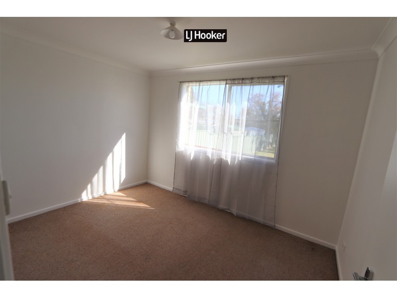 36 Greaves Street, Inverell NSW 2360