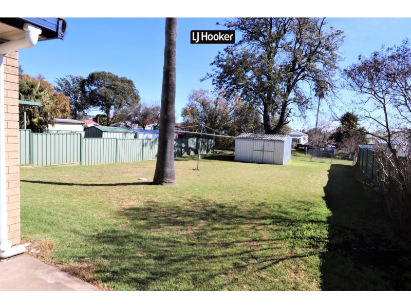 36 Greaves Street, Inverell NSW 2360