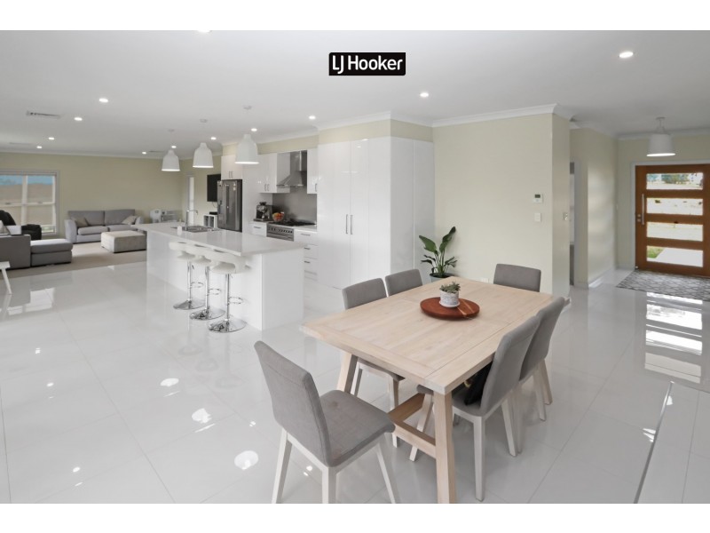 37 Talbragar Close, Inverell NSW 2360