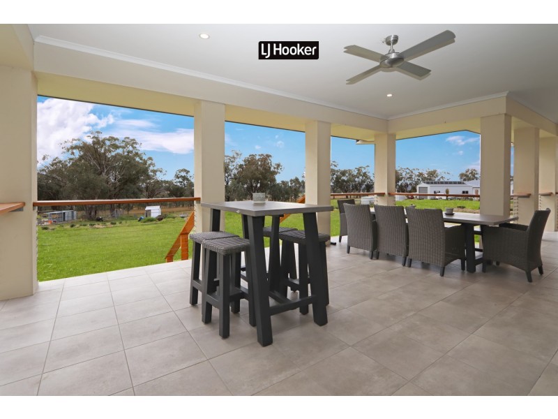 37 Talbragar Close, Inverell NSW 2360