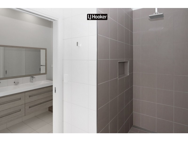 37 Talbragar Close, Inverell NSW 2360