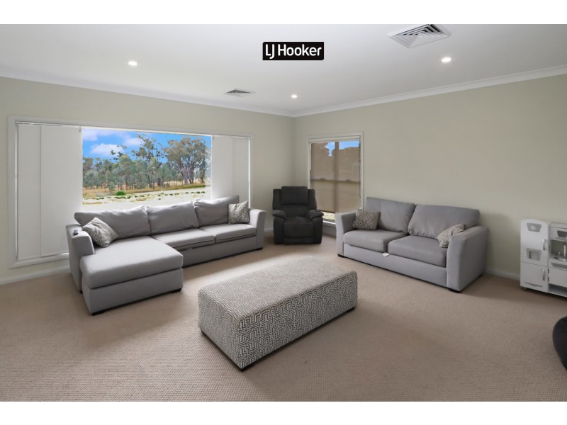37 Talbragar Close, Inverell NSW 2360