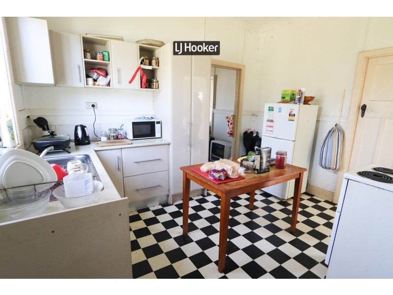 6 Hindmarsh Street, Inverell NSW 2360