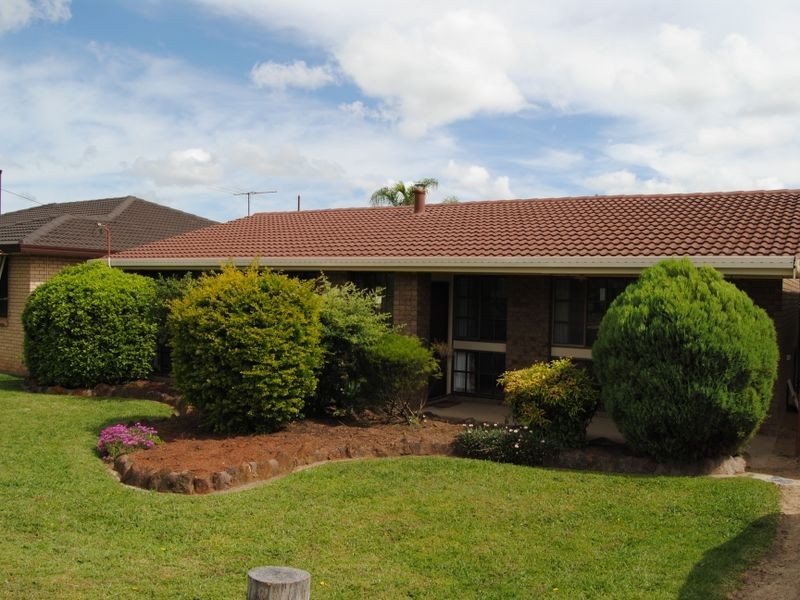 13 Lauder Street, Inverell NSW 2360