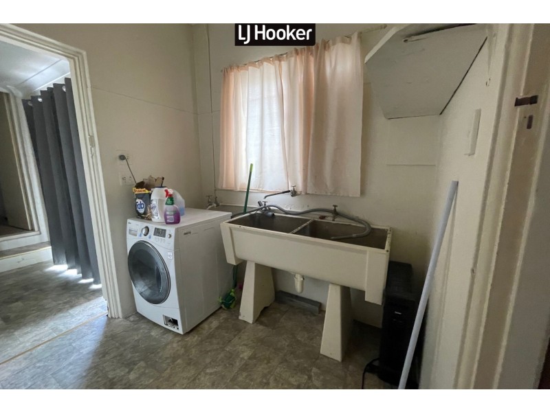 6 Wade Street, Inverell NSW 2360