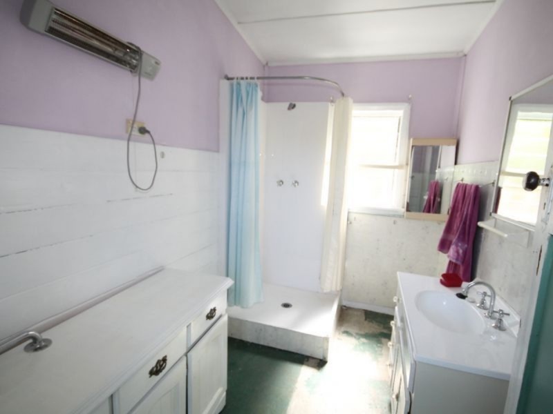 110 Macintyre Street, Inverell NSW 2360