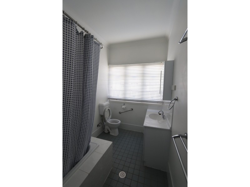 7 Herbert Street, Inverell NSW 2360