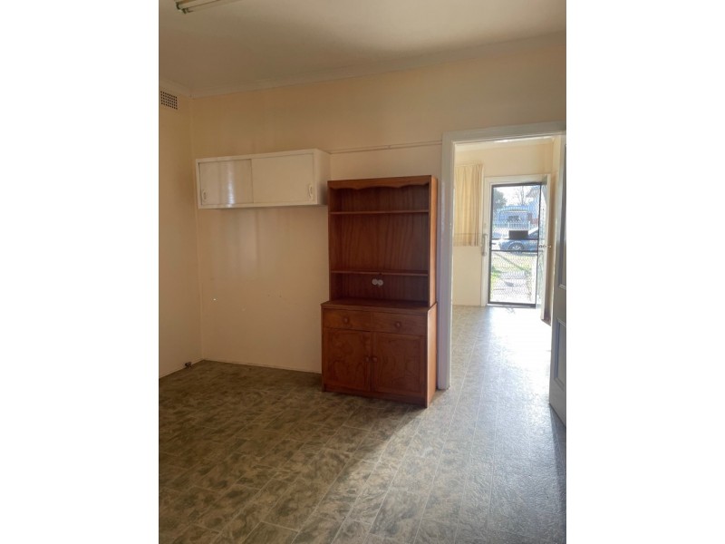 107 King Street, Inverell NSW 2360