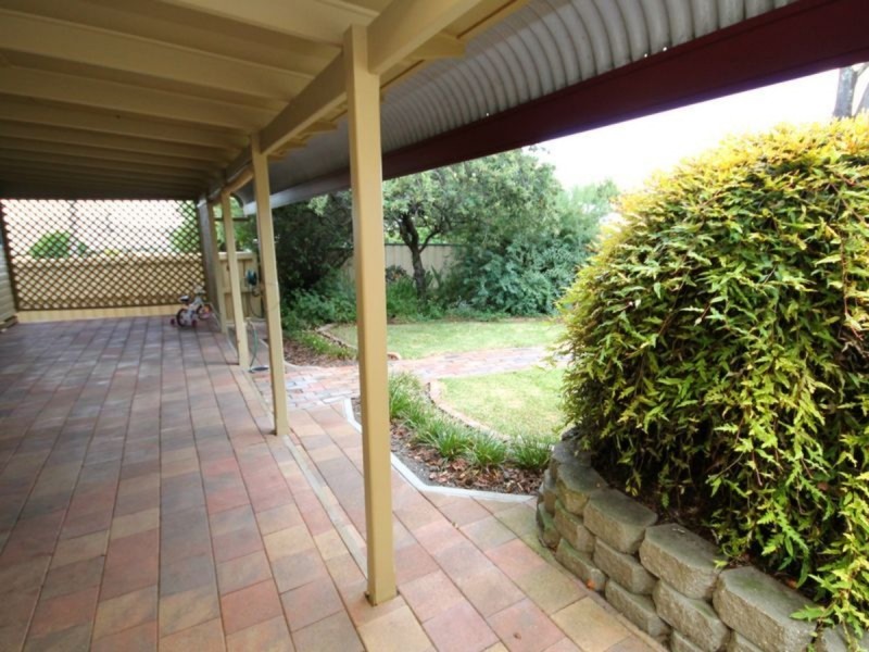 42 Warialda Road, Inverell NSW 2360