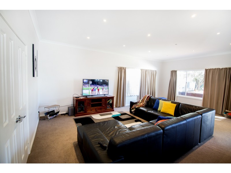 10 Hindmarsh Street, Inverell NSW 2360