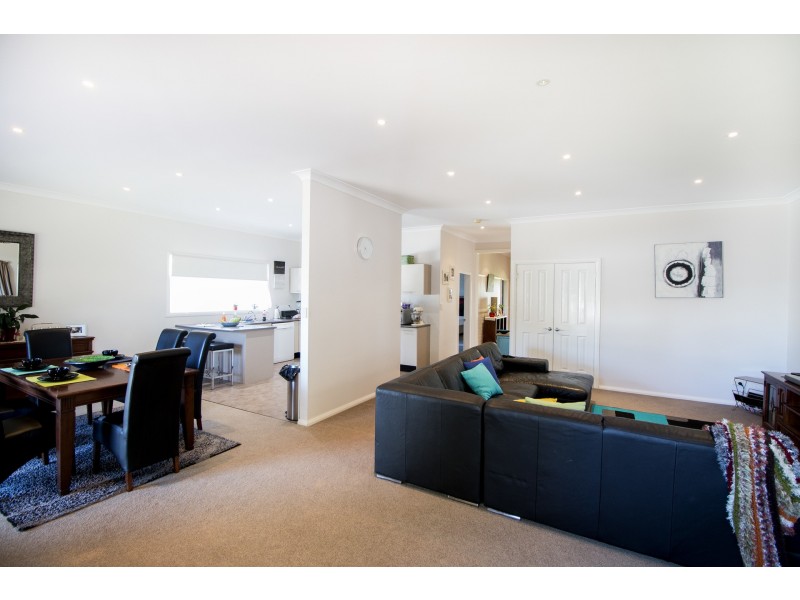 10 Hindmarsh Street, Inverell NSW 2360