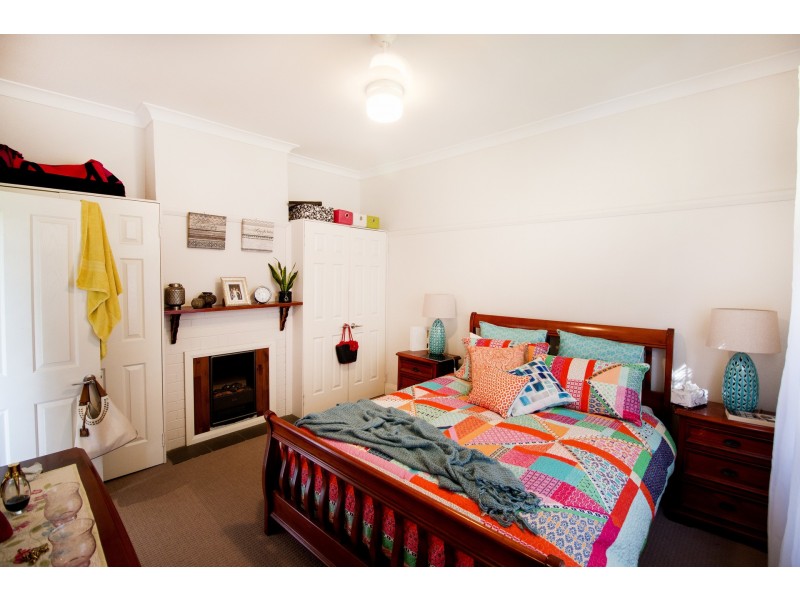 10 Hindmarsh Street, Inverell NSW 2360