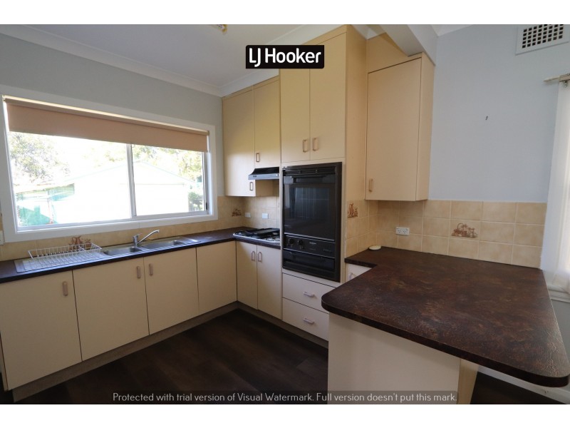 50 Froude Street, Inverell NSW 2360