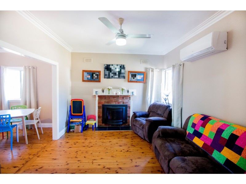 35 Herbert Street, Inverell NSW 2360