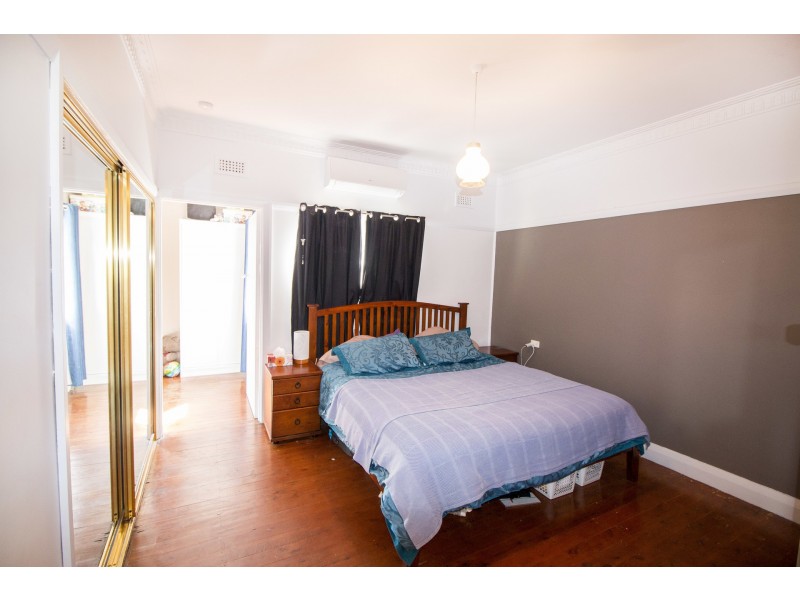 35 Herbert Street, Inverell NSW 2360