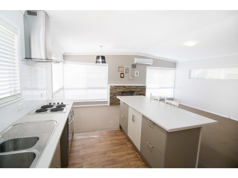 74 Short Street, Inverell NSW 2360