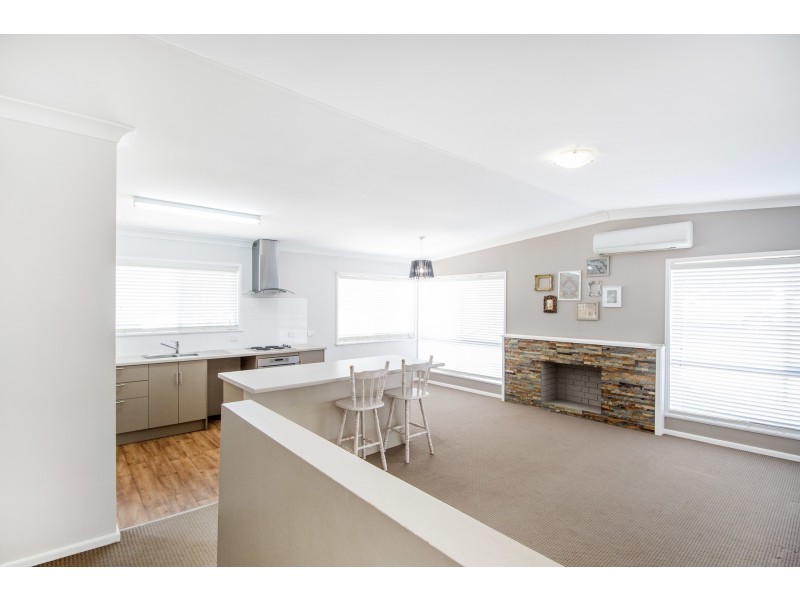 74 Short Street, Inverell NSW 2360