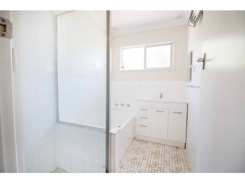 74 Short Street, Inverell NSW 2360