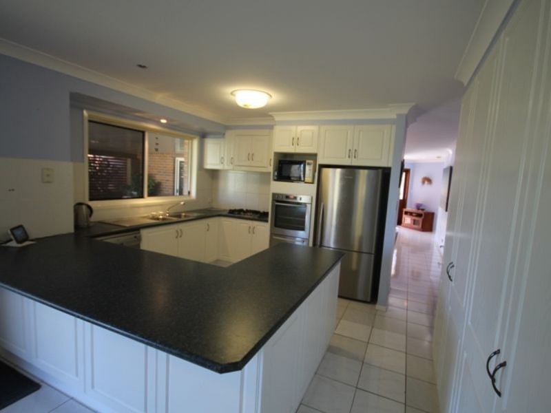 16 Miles Street, Inverell NSW 2360