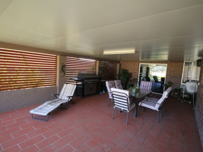 16 Miles Street, Inverell NSW 2360