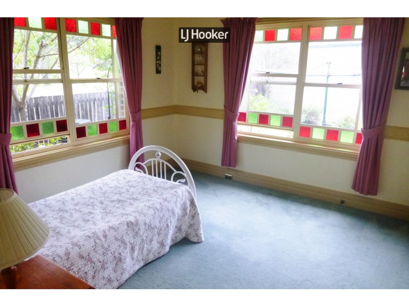 79 Gordon Street, Inverell NSW 2360