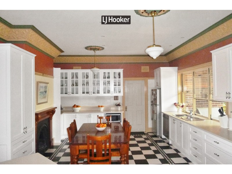 79 Gordon Street, Inverell NSW 2360