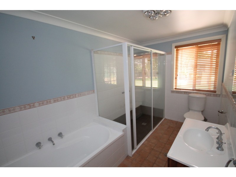 44 Brae Street, Inverell NSW 2360