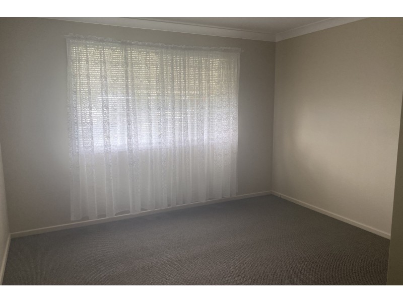 8 Bertha Street, Inverell NSW 2360