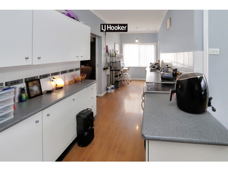 4 Gordon Street, Inverell NSW 2360