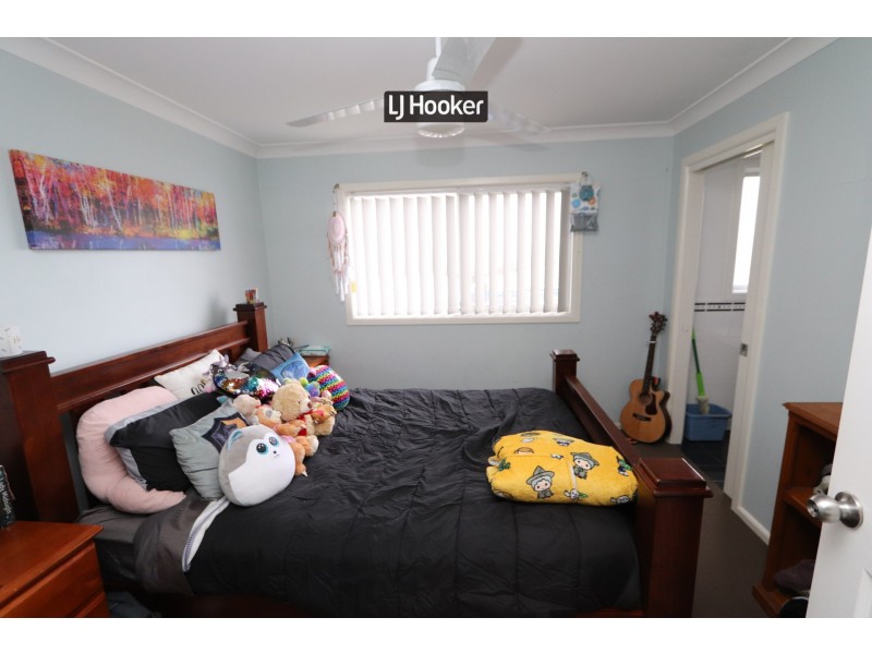 4 Gordon Street, Inverell NSW 2360