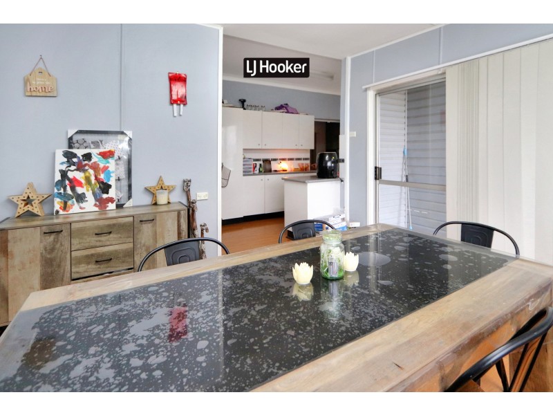 4 Gordon Street, Inverell NSW 2360