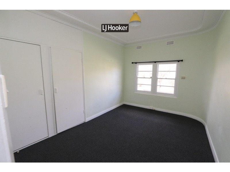 25-27 Gilchrist Street, Inverell NSW 2360
