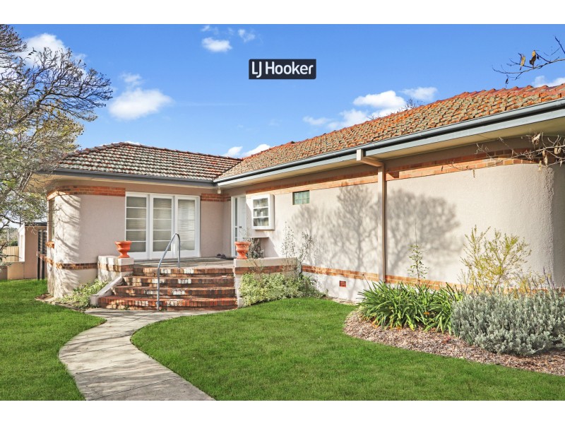 25-27 Gilchrist Street, Inverell NSW 2360