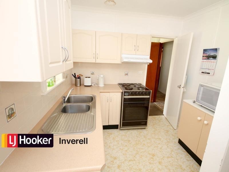 23 Girle Street, Inverell NSW 2360