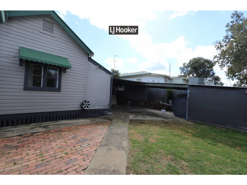13 George Street, Inverell NSW 2360