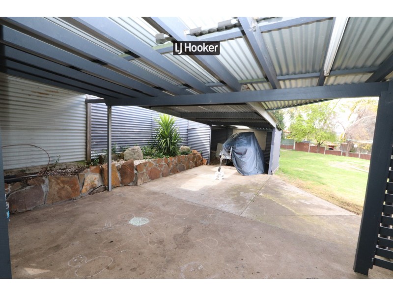 13 George Street, Inverell NSW 2360