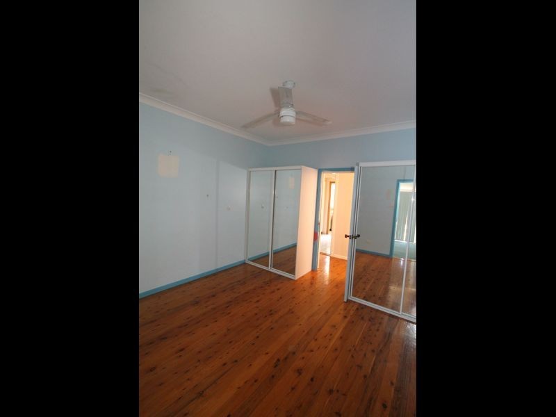 68 King Street, Inverell NSW 2360