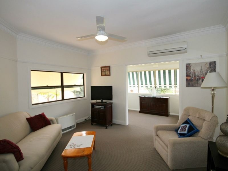 37 Chester Street, Inverell NSW 2360