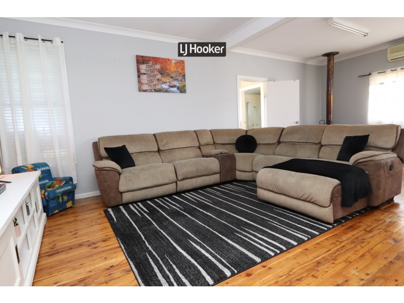 11 Frome Street, Ashford NSW 2361