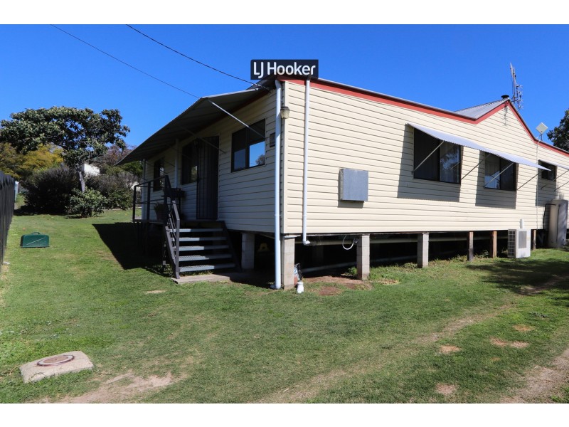 11 Frome Street, Ashford NSW 2361