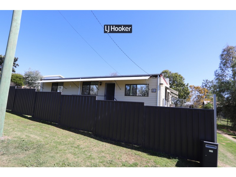 11 Frome Street, Ashford NSW 2361