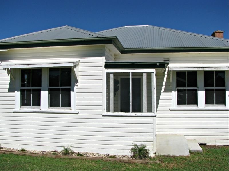 10 Mulligan Street, Inverell NSW 2360