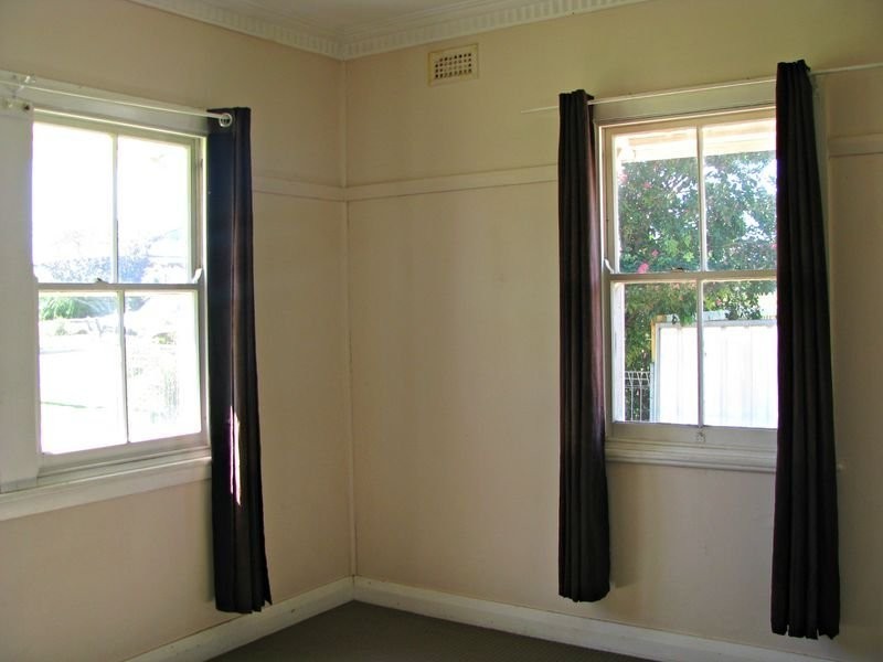 10 Mulligan Street, Inverell NSW 2360